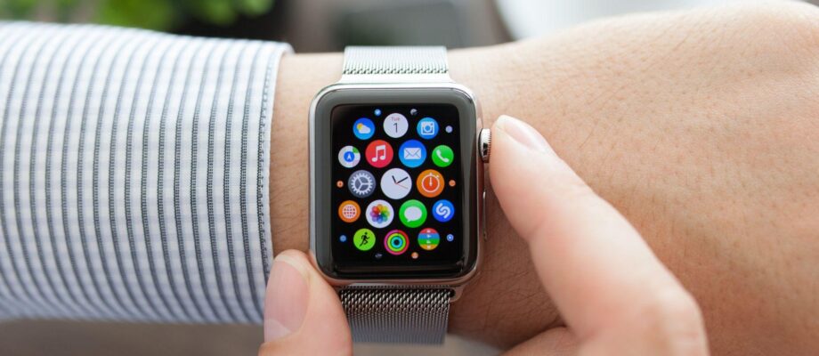Buy a Smart Watch: Questions to Think